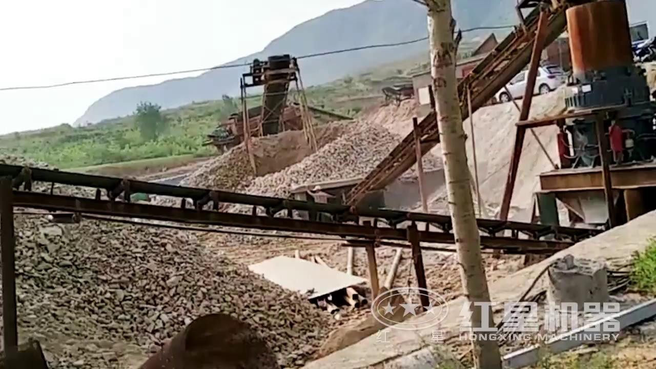 碎石机一套下来要多钱？时产1000吨碎石生产线作业视频