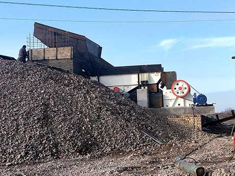 山石破碎机生产线全套设备如何配置?价格多少?