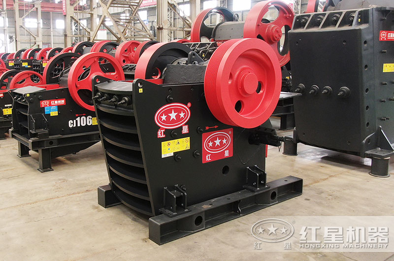 液压颚式破碎机图片 液压颚式破碎机图片