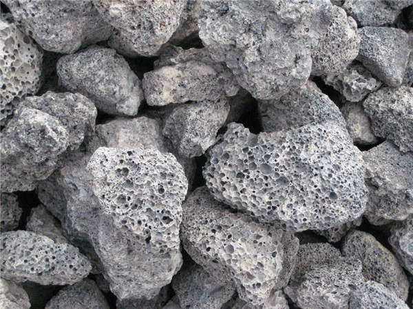 火山岩磨粉机价格-厂家